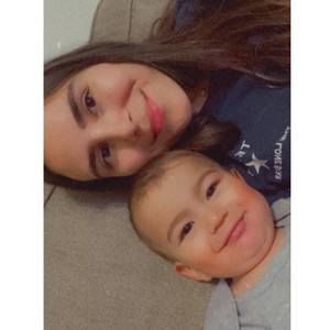 Meet your Posher, Adria